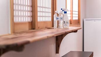 Gyeongju Nenugnam20 Hanok Pension