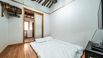 Gyeongju Nenugnam20 Hanok Pension