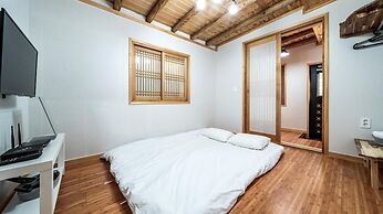 Gyeongju Nenugnam20 Hanok Pension