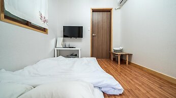 Gyeongju Nenugnam20 Hanok Pension