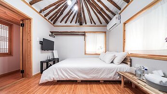 Gyeongju Nenugnam20 Hanok Pension