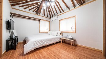 Gyeongju Nenugnam20 Hanok Pension