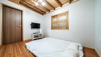 Gyeongju Nenugnam20 Hanok Pension