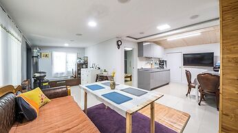 Gyeongju Nenugnam20 Hanok Pension