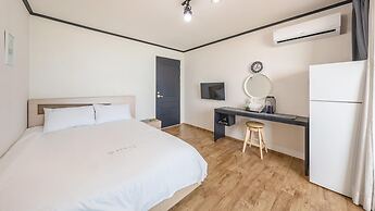 Yangyang Verit Pension