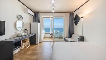 Yangyang Verit Pension