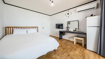 Yangyang Verit Pension