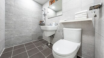 Yangyang Verit Pension