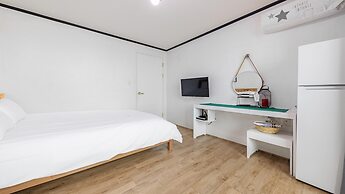 Yangyang Verit Pension