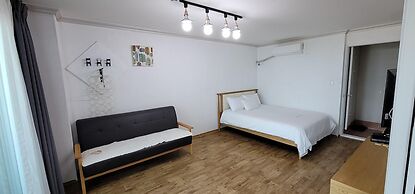 Yangyang Verit Pension