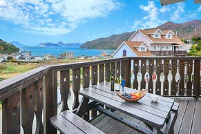 Geoje Gaonara Pension