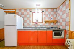 Geoje Gaonara Pension