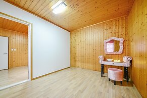 Geoje Gaonara Pension