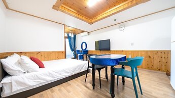 Geoje Gaonara Pension