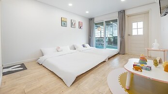 Gapyeong Bom Kids Gajok Spa Pension