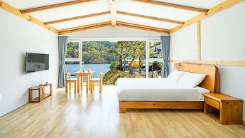 Gapyeong Garamseulki Pension