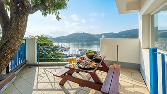 Tongyoung Blue House Spa Pension