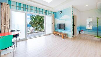 Tongyoung Blue House Spa Pension