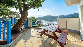 Tongyoung Blue House Spa Pension