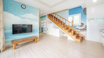 Tongyoung Blue House Spa Pension