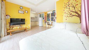 Tongyoung Blue House Spa Pension