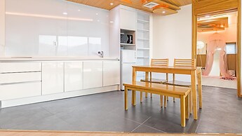 Gapyeong Rondavill Pension