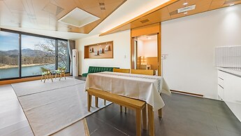 Gapyeong Rondavill Pension