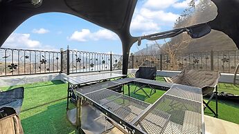 Gapyeong Rondavill Pension