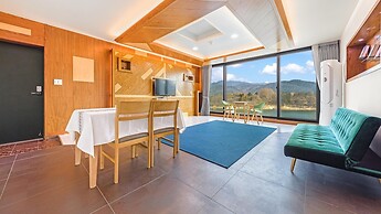 Gapyeong Rondavill Pension