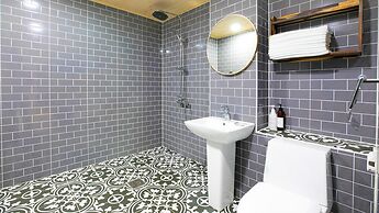 Geoje Big Sol Pension