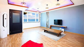 Geoje Big Sol Pension