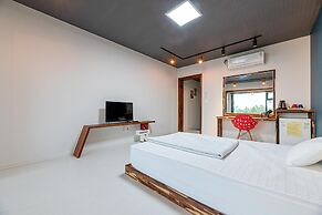 Geoje Big Sol Pension