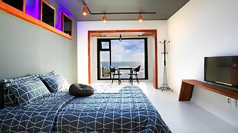 Geoje Big Sol Pension