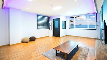 Geoje Big Sol Pension