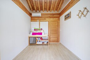 Gyeongju Wadamjung Hanok Pension