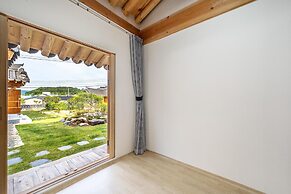 Gyeongju Wadamjung Hanok Pension