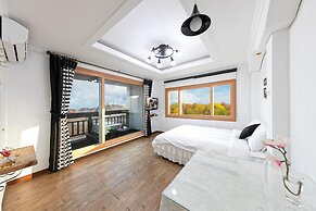 Gangneung Undukmaru Pension