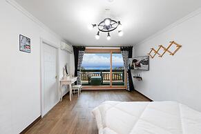 Gangneung Undukmaru Pension