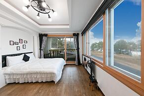 Gangneung Undukmaru Pension