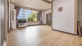 Gangneung Undukmaru Pension