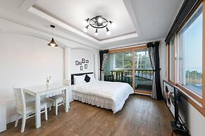 Gangneung Undukmaru Pension