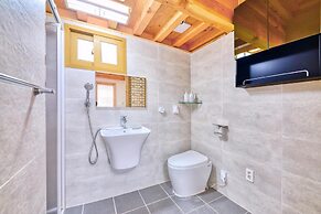 Gyeongju Hanokhotel Chunchugwan