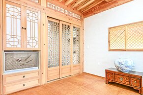 Gyeongju Hanokhotel Chunchugwan