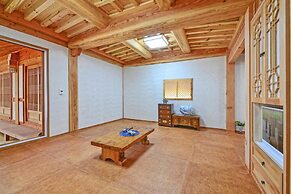 Gyeongju Hanokhotel Chunchugwan