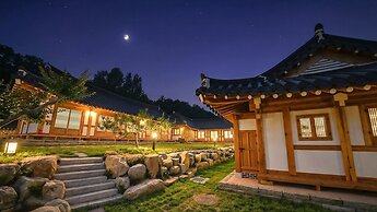 Gyeongju Hanokhotel Chunchugwan