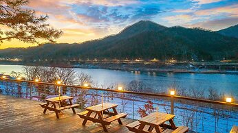 Gapyeong Rowa River View Pension