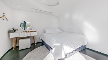 Namhae Pumda Pool Villa Pension