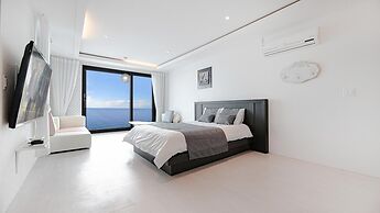 Gangneung The Ciel Spa Pension