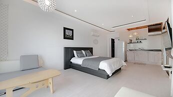 Gangneung The Ciel Spa Pension