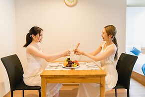 Hotel California Miyakojima Resort